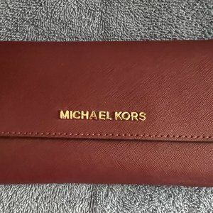 Michael Kors Tri-fold Wallet - Merlot